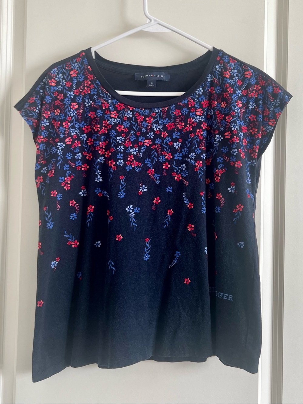 Tommy Hilfiger Navy Short Sleeve Floral Tee with Red & Blue Print